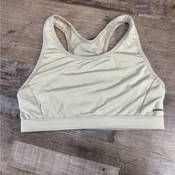 Patagonia Capilene Desert Tan Sport Top Sports Bra Women’s Medium No Padding - Picture 1 of 6